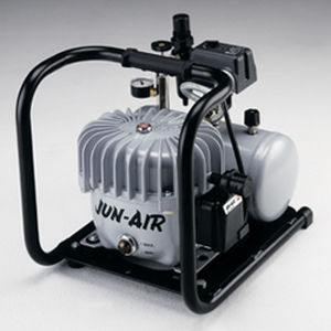 Compressor odontológico - 3-4 - JUN-AIR International A/S   - de laboratório / lubrificado