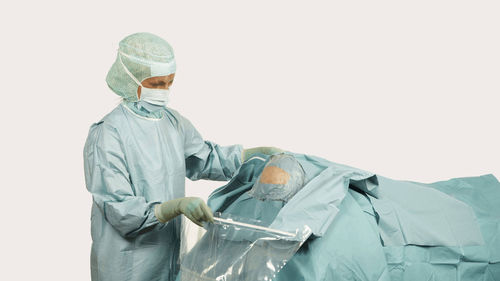 Campo cirúrgico para neurocirurgia - BARRIER® - Mölnlycke Health Care