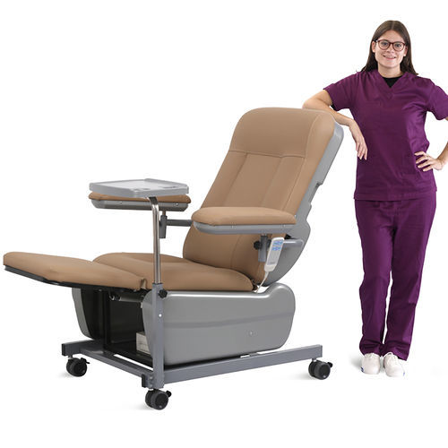 Poltrona para hemodiálise elétrica - SKE-132 - Jiangsu Saikang Medical Equipment - de 3 seções / com altura regulável / com rodízios
