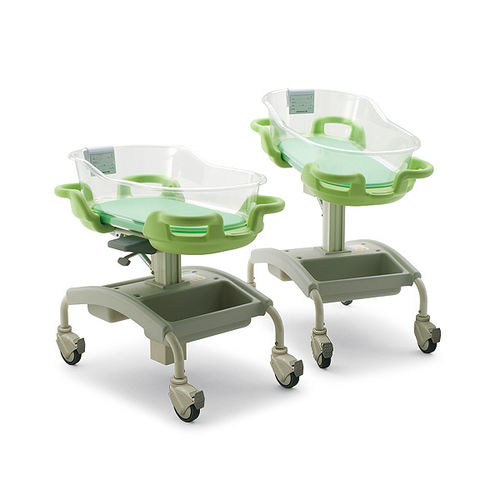 Berço hospitalar com altura regulável - KB-115/116 - PARAMOUNT BED - com rodízios / transparente