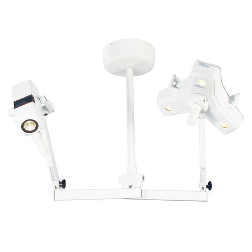Foco de luz para pequenas cirurgias para clínica geral - CoolSpot® II - Burton Medical - halôgeno / de teto