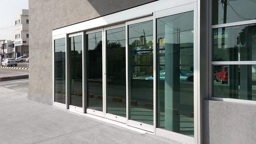 Porta para hospital - SL500 - ASSA ABLOY Entrance Systems Italy Srl - telescópica / de correr / em alumínio