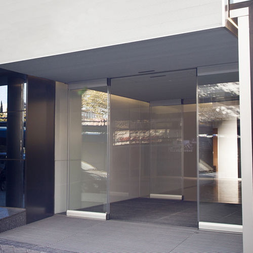 Porta para estabelecimento de saúde - MANUSA Automatic Doors - de correr / de abrir / camarão