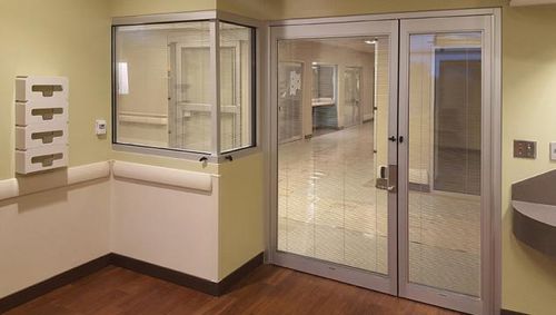 Porta para hospital - Dura-Care 7400 - Stanley Access Technologies - para cuidados intensivos / de abrir