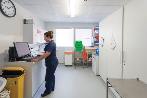 Quarto de hospital completo - Portakabin