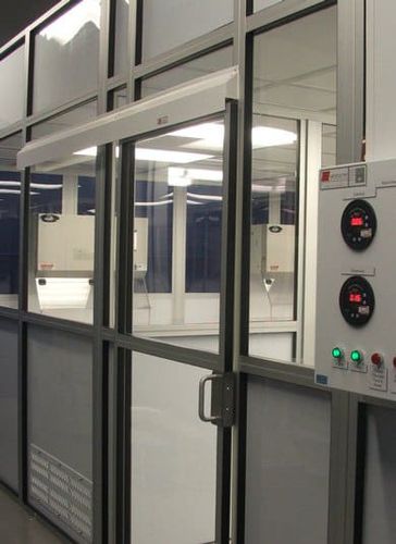 Sala limpa em aço inoxidável - PharmaMod 797 - Healthmark - com estrutura de alumínio