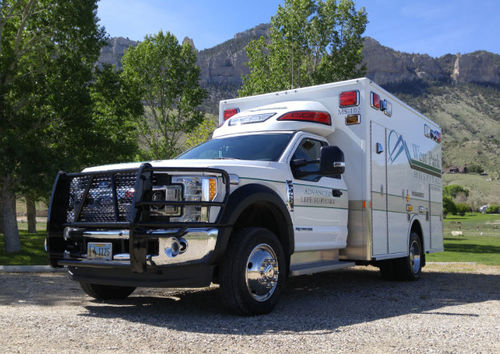 Ambulância furgão - MXP 150 - DEMERS - tipo I / 4x4
