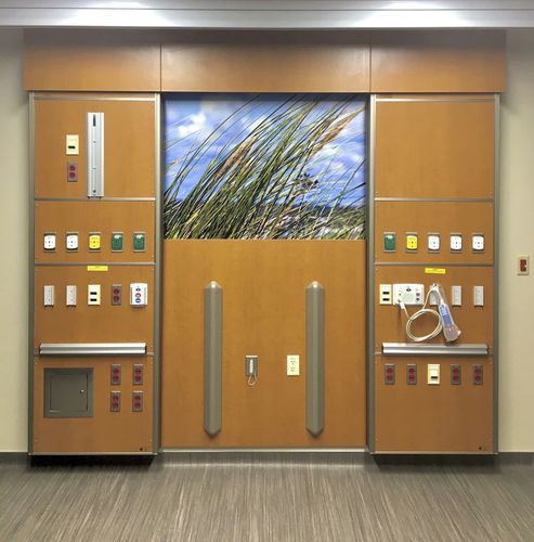 Régua de gases medicinais de parede - FLATWALL - Modular Services Company - vertical