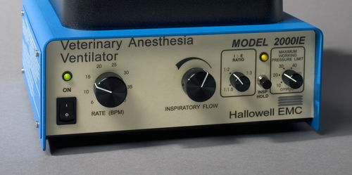 Ventilador para anestesia - Model 2000IE - Hallowell EMC - veterinário / mecânico