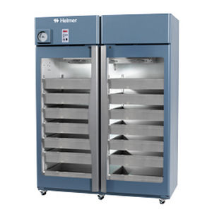 Refrigerador para banco de sangue - Horizon Series™ - Helmer Scientific - vertical / com rodízios / com 2 portas