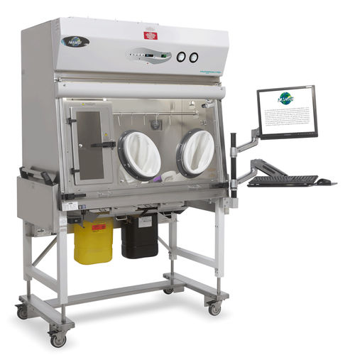 Isolador asséptico - PharmaGard™  - NuAire Laboratory Equipment - para anti-cancerígenos / ISO classe 5 / de piso