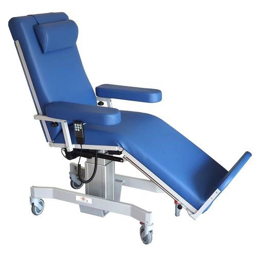 Poltrona para tratamentos clínicos elétrica - VIRNA - 5.9 Care Weighing Systems - com apoio para pernas / com apoio para pés / com altura regulável