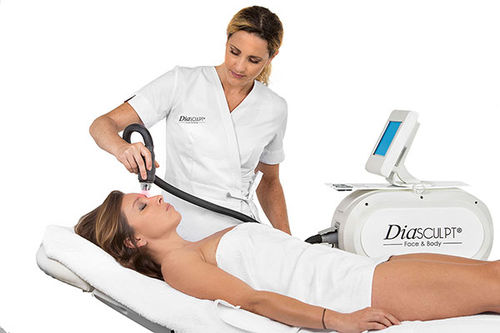 Aparelho de rejuvenescimento da pele por diatermia e infravermelho - DIASCULPT® - Corpoderm Healthcare & Beauty - aparelho de contorno corporal por diatermia e infravermelho