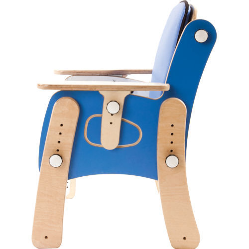 Cadeira infantil - Pal - Leckey - com braços