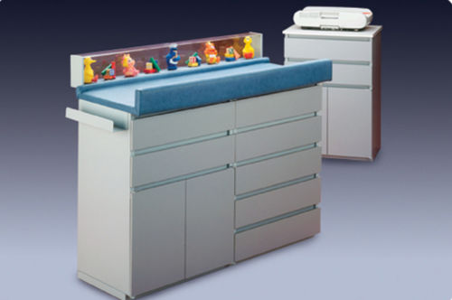 Mesa de exame pediátrica - ENOCHS Ped™ - ENOCHS Examining Room Furniture - com altura fixa / com tampo em peça única