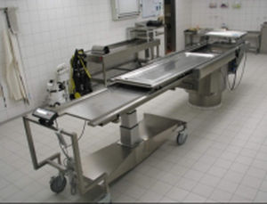 Mesa de trabalho - MA-2000 - MEDIS Medical Technology - para necropsia / retangular / de plástico