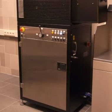 Forno crematório - Cremulator® - DFW Europe - para cadáver / a vácuo / de piso