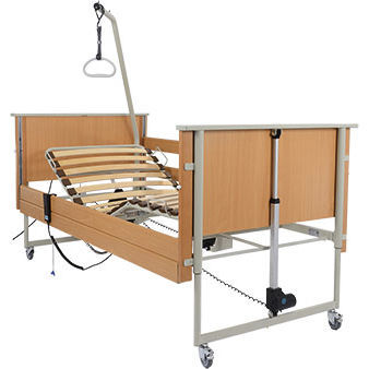 Cama médico-hospitalar - D4 - aks - Aktuelle Krankenpflege Systeme - elétrica / de altura regulável / extrabaixa
