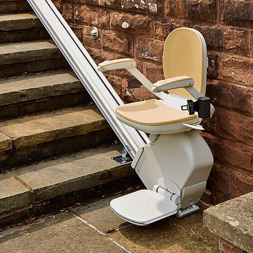 Elevador de escada para escada reta - 130 - Acorn Mobility Services - para ambiente externo / para pacientes humanos / tipo cadeira