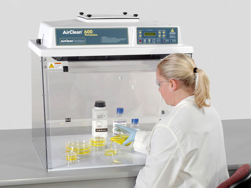 Capela estéril de laboratório - AirClean® AC600 series - Airclean Systems - de bancada / HEPA / de fluxo laminar vertical