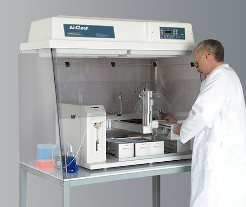 Capela de contenção - Airclean Systems - para riscos biológicos / de laboratório / de bancada