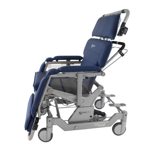 Cadeira de transferência de paciente para ambiente interno - I-400 - Human Care Group - reclinável / ergonômica / com altura regulável