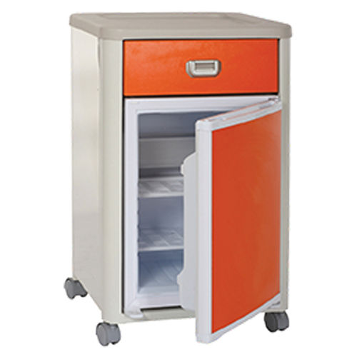 Mesa de cabeceira com rodízios - HE-60 - ISIK KARDESLER MEDIKAL - com compartimento refrigerado
