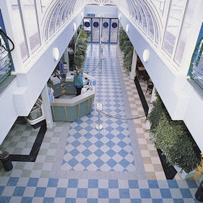 Revestimento de piso vinílico - Polyflex Plus PU - Polyflor - em poliuretano / em PU