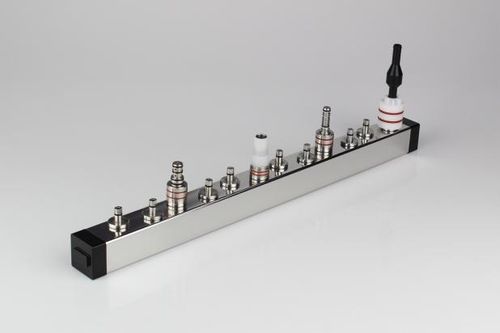 Adaptador para o setor médico - Flexio Injektionsschiene Vierkant HYG 5 - IC Medical GmbH - reto / em aço inoxidável